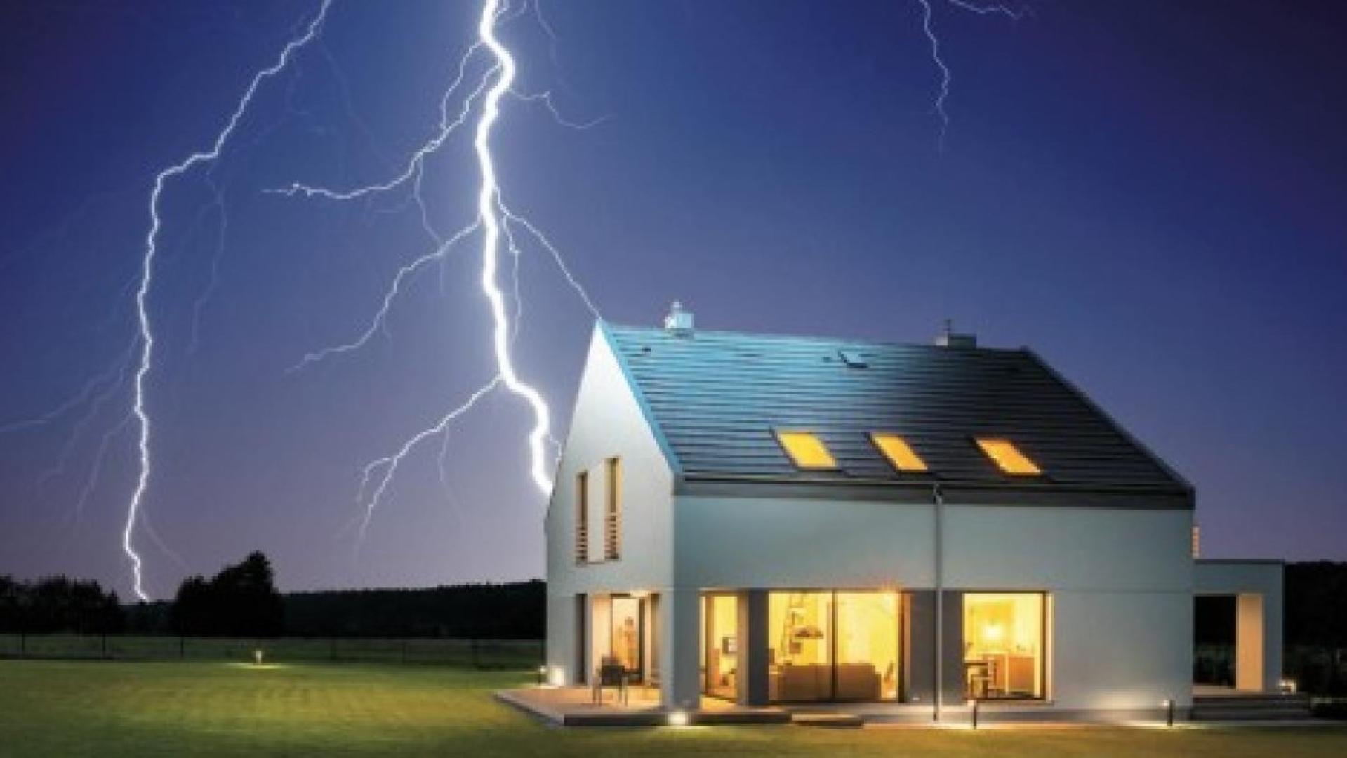Service Sicherheit bei Gewitter: Der richtige Überspannungsschutz im smarten Haus - News, Bild 